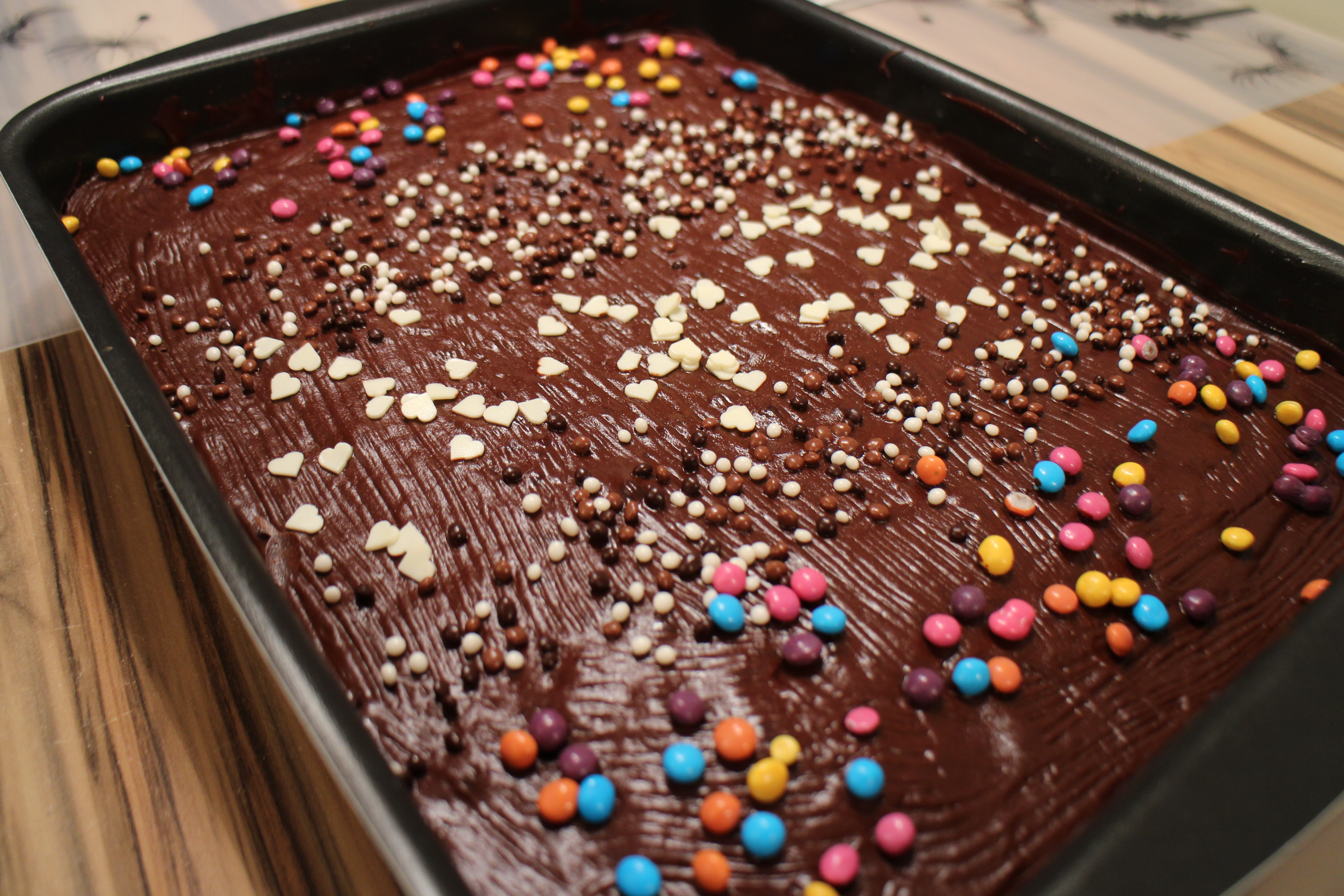 Dunkler (einfach!) Schoko-Brownie-Kuchen Rezept: | enjoy HOW TO: lactosefree
